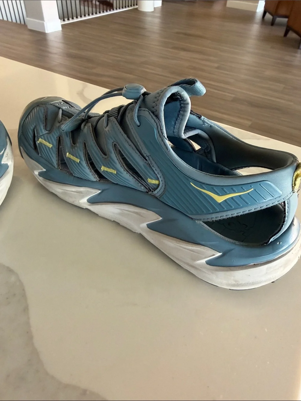 HOKA One One Hopara Women’s Blue Athletic Slip-on Trail Hiking Sandals. Sz 9.5